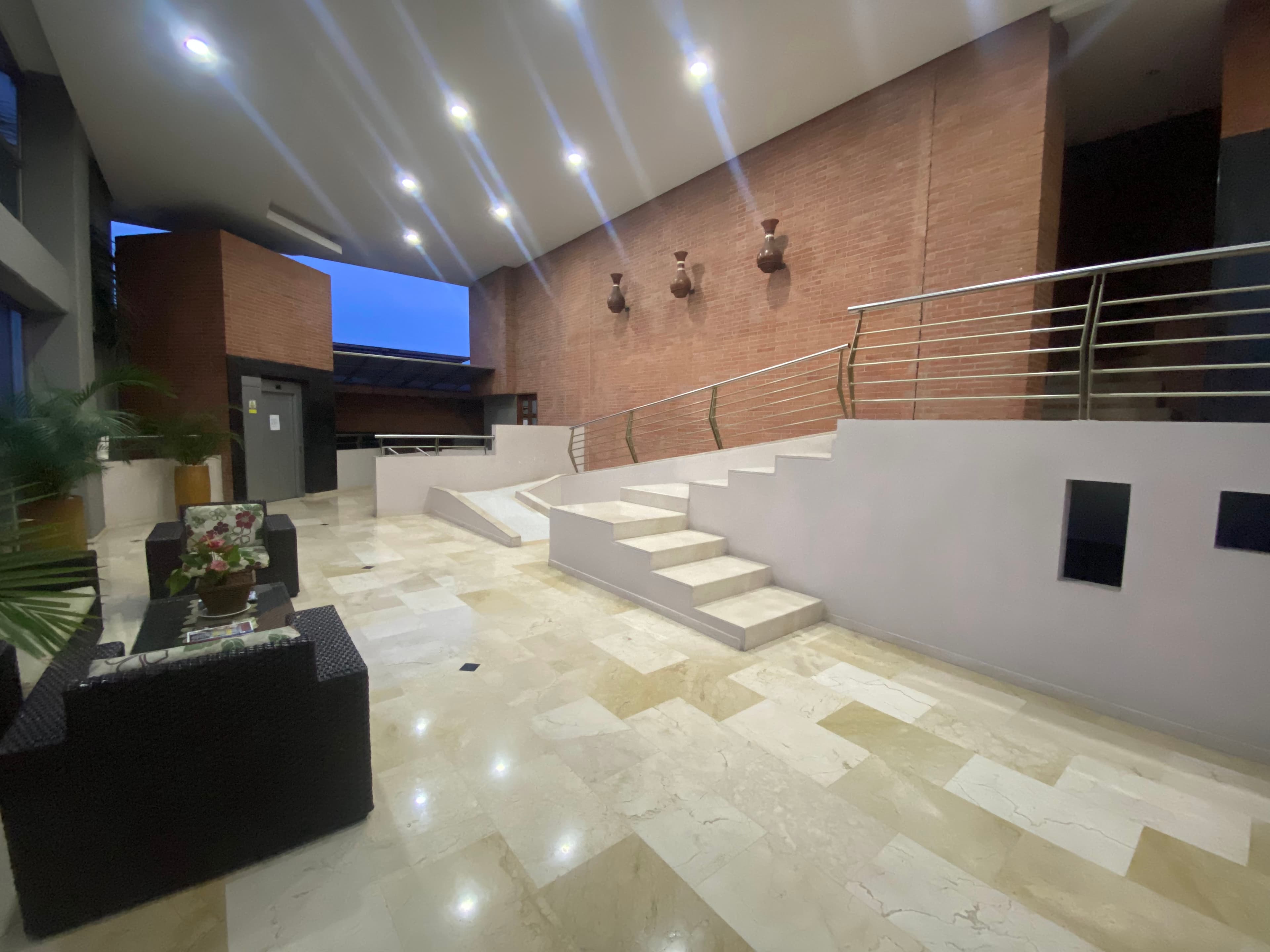 Venta apartamento penthouse en lomas de menga, norte de cali — foto 4