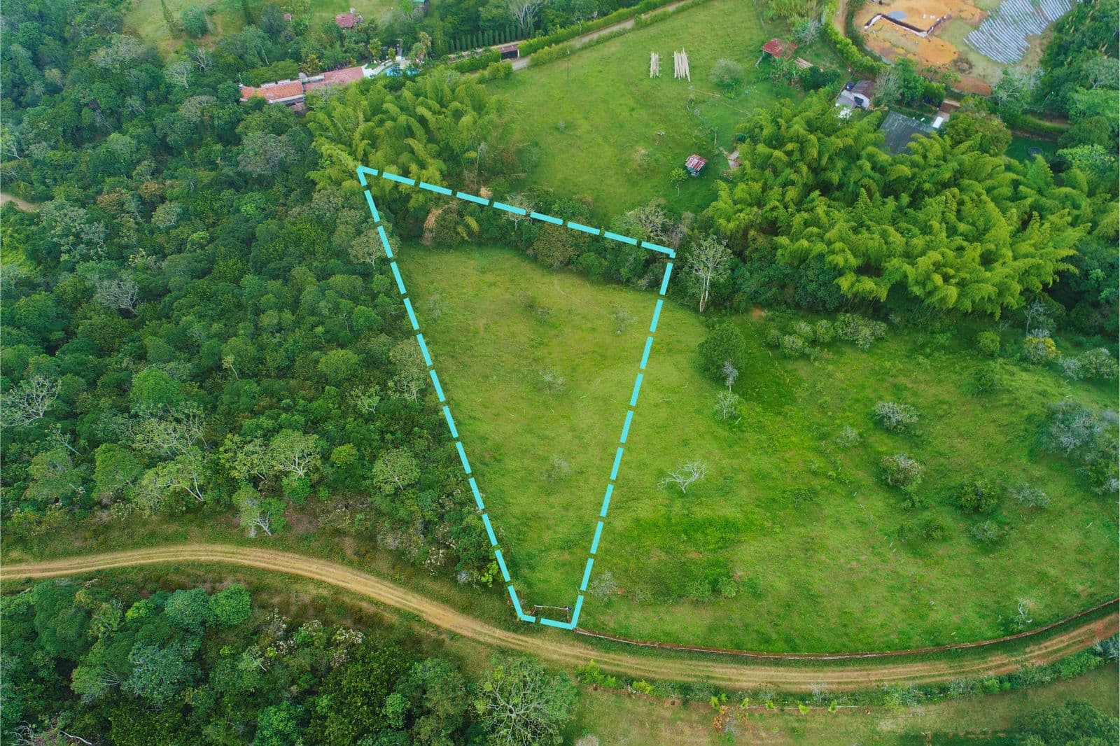 se vende lote en la voragine pance para casa campestre — foto 4