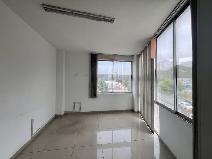 Se Alquila Edificio Piso 2,3 y 4 - Barrio Gran Limonar - Cali — foto 3