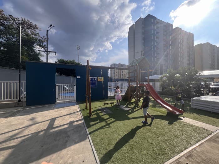 VENTA APARTAMENTO EN MODENA PISO 9 NORTE CALI