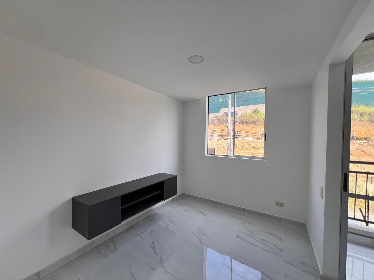 Se Vende Apartamento En Yumbo - Conjunto Mucura — foto 2