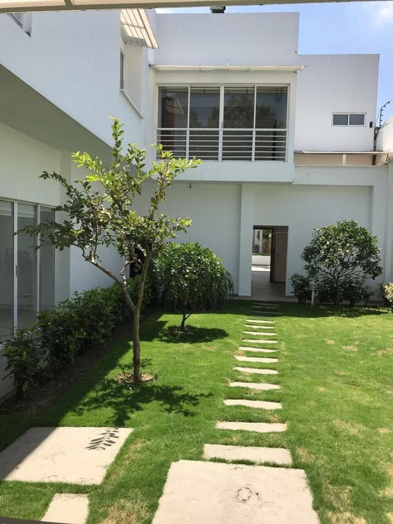 Se Alquila Casa Independiente En Pance Lote De 200m2