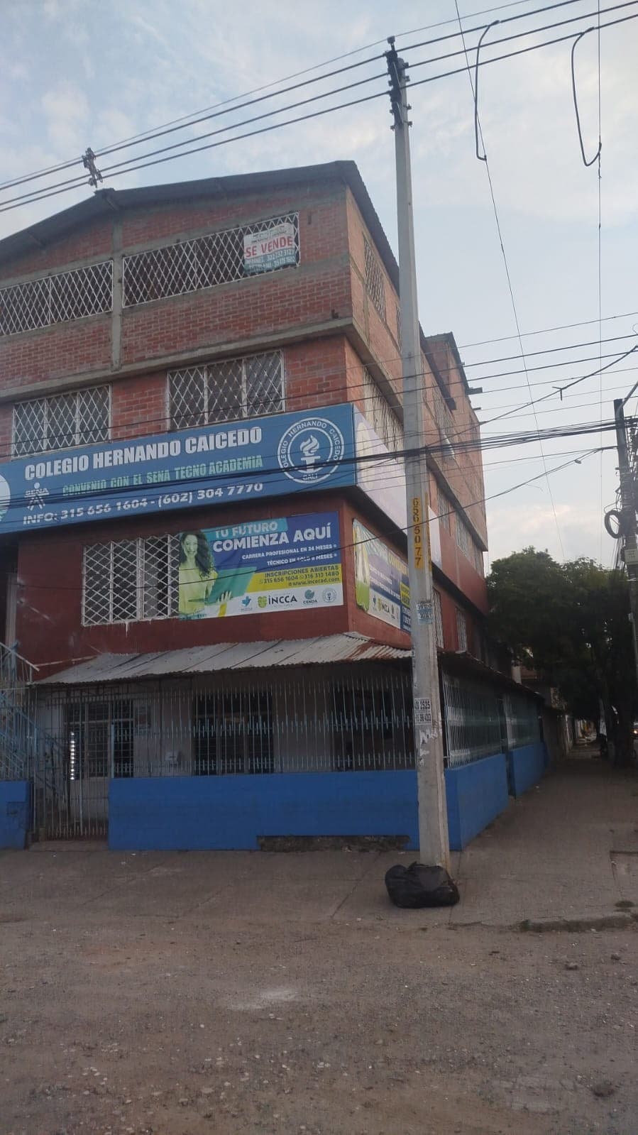Se Vende Edificio Comercial - Solo Para Invertir - Mariano Ramos - Cali