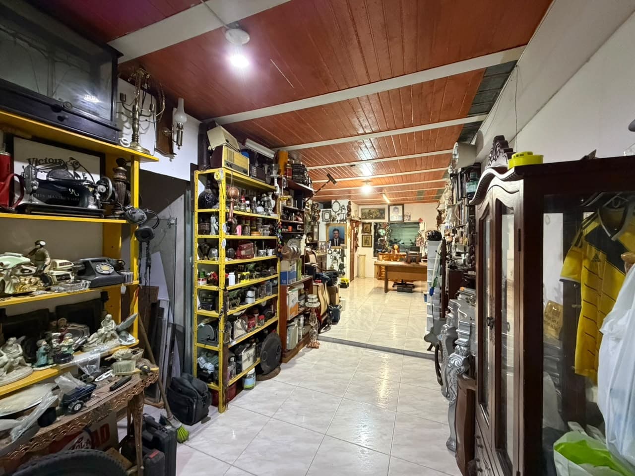 Se Vende casa de 2 pisos, Bretaña Centro de Cali, rentas cortas — foto 8
